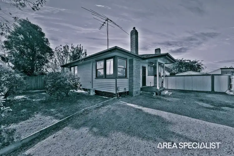 17 Sybella Avenue, Koo Wee Rup VIC 3981