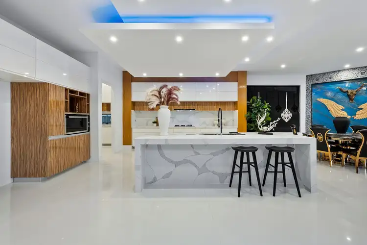 Sixth view of Homely house listing, 48 Sanctuary Lakes East Boulevard, Sanctuary Lakes VIC 3030