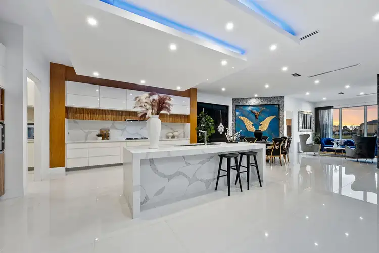 Sixth view of Homely house listing, 48 Sanctuary Lakes East Boulevard, Sanctuary Lakes VIC 3030