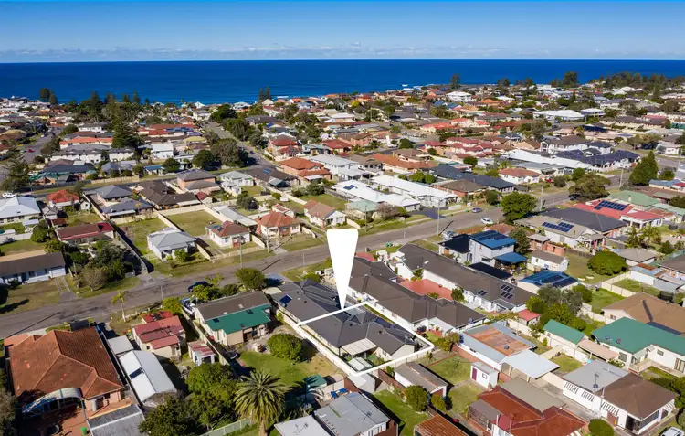 Second view of Homely semi-detached listing, 17B Gilbert Street, Long Jetty NSW 2261