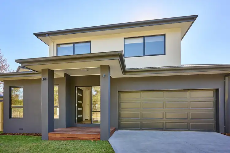 Main view of Homely townhouse listing, 32 Hazelwood Road, Boronia VIC 3155