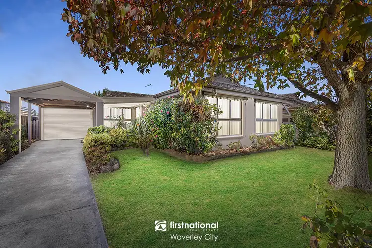 16 Regina Street, Wheelers Hill VIC 3150