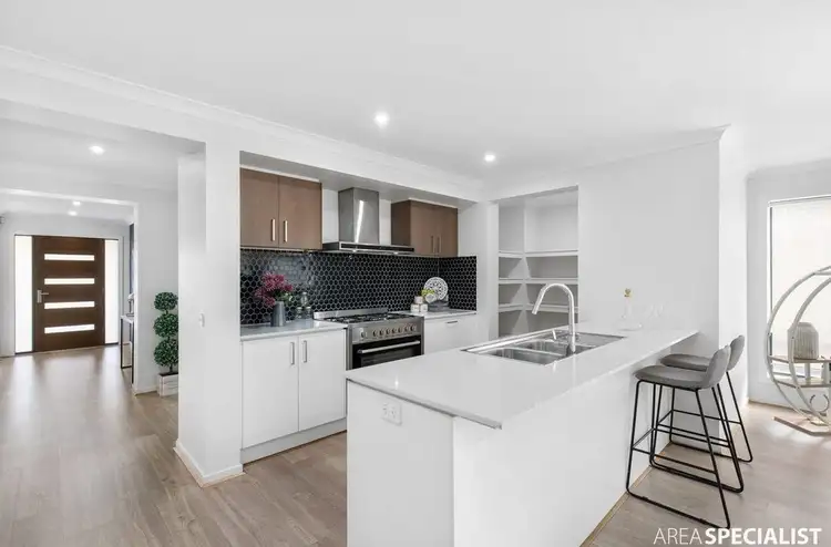 Third view of Homely house listing, 5 Gentzen Drive, Wyndham Vale VIC 3024