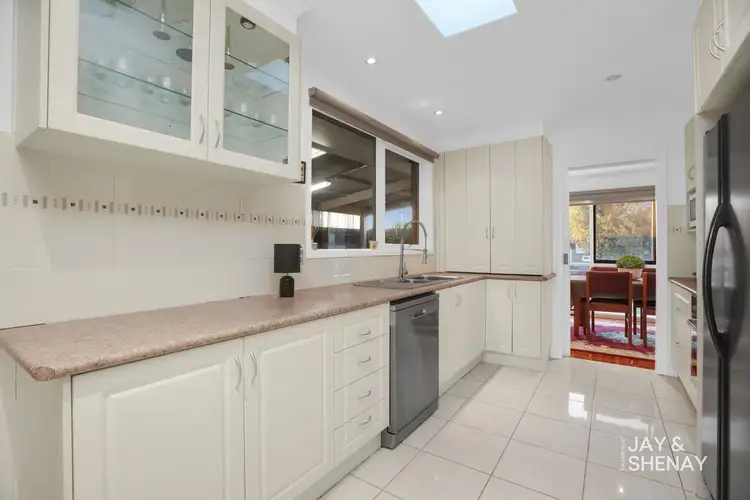 Fifth view of Homely house listing, 3 Kennington Park Drive, Endeavour Hills VIC 3802