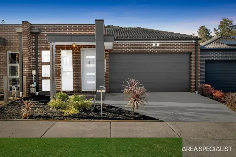 2/13 Stacey Court, Harkness VIC 3337