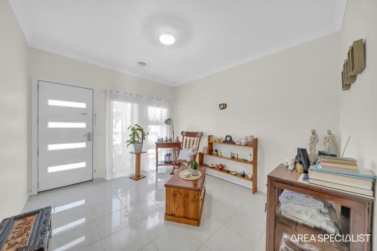 Fourth view of Homely house listing, 2/13 Stacey Court, Harkness VIC 3337