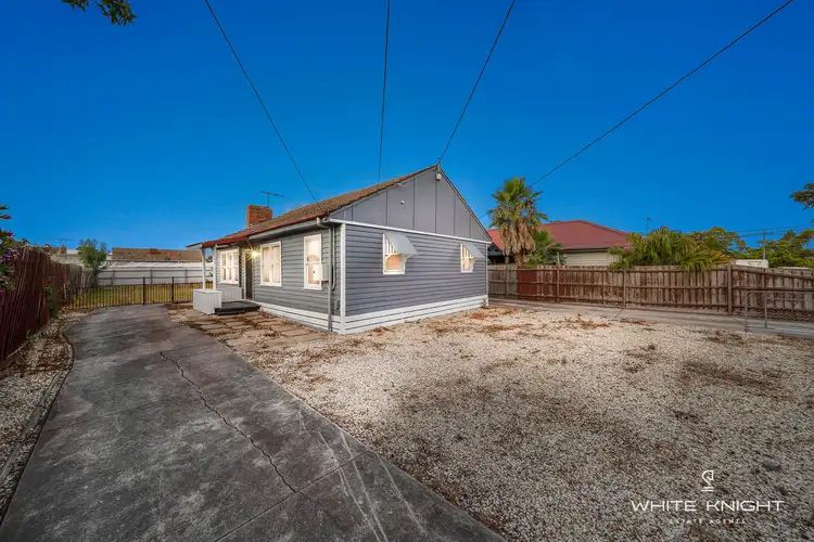 6 Slough Street, Deer Park VIC 3023