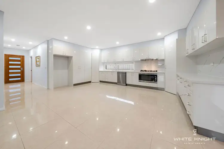 Fifth view of Homely house listing, 13 Earlsfield Court, Deer Park VIC 3023