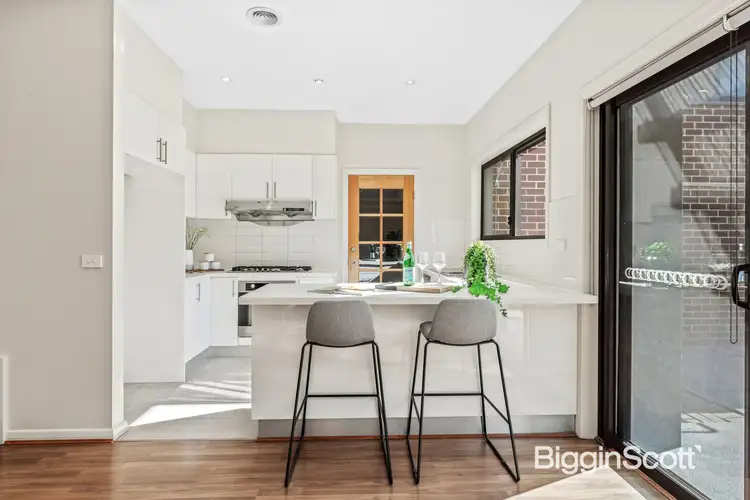 Sixth view of Homely townhouse listing, 2/17 High Street, Doncaster VIC 3108