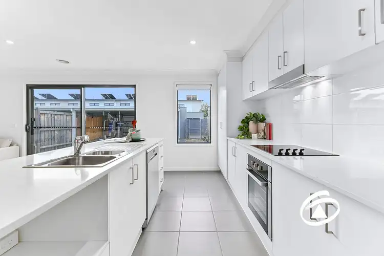 Fifth view of Homely townhouse listing, 15 Carroll Walk, Pakenham VIC 3810