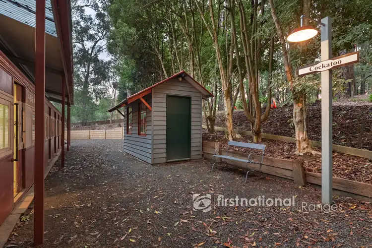 4 Arthur Road, Cockatoo VIC 3781