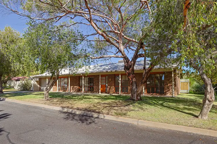 8 Hillcrest Close, Mildura VIC 3500