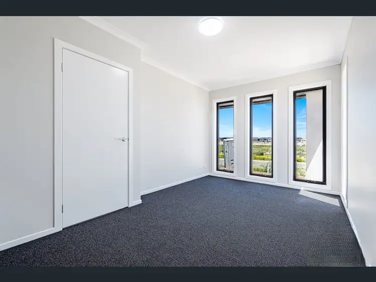 Fifth view of Homely house listing, 34 Salamanca Drive, Clyde North VIC 3978