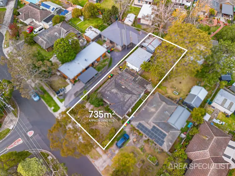 Sixth view of Homely house listing, 8 Glazebury Court, Langwarrin VIC 3910