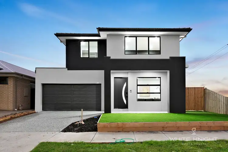 18 Zelkova Circuit, Fraser Rise VIC 3336