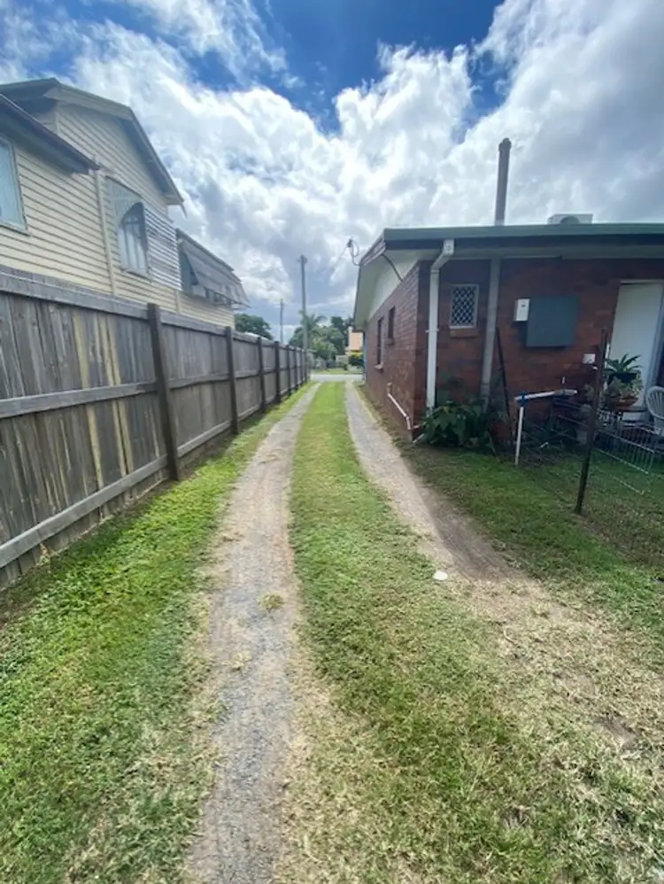 Third view of Homely block of units listing, 41 Nicholson Street, Allenstown QLD 4700