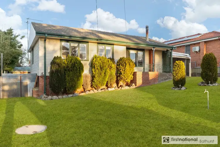 18 Slim Street, West Bathurst NSW 2795