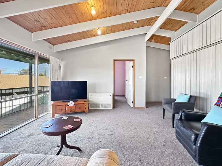 Sixth view of Homely house listing, 9 Coobah Court, Maryborough VIC 3465