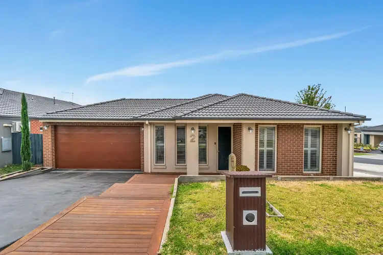 2 Highgrove Drive, Pakenham VIC 3810