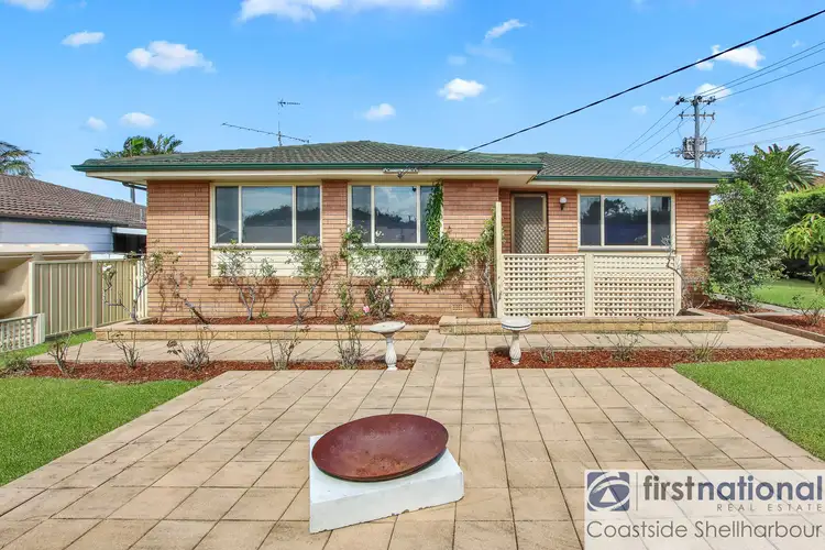8 Phillip Crescent, Barrack Heights NSW 2528
