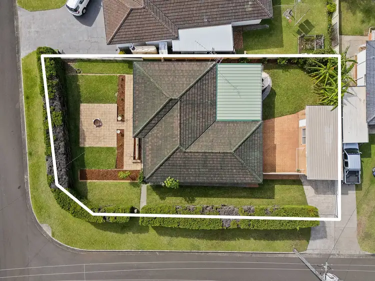 Second view of Homely house listing, 8 Phillip Crescent, Barrack Heights NSW 2528