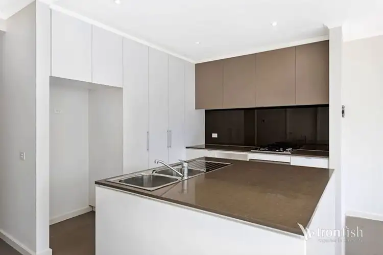 Fifth view of Homely townhouse listing, 6 Excelsior Circuit, Mulgrave VIC 3170