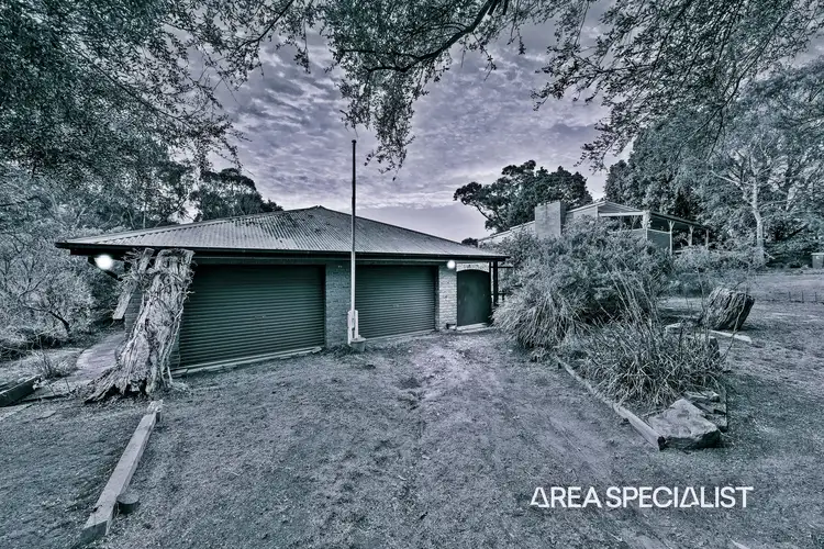 37 Glenalva Parade, Cannons Creek VIC 3977
