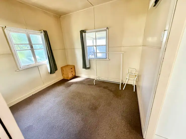 Sixth view of Homely house listing, 4 Castle Street, Chinchilla QLD 4413