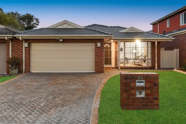 24 Emmerson Street, Keysborough VIC 3173