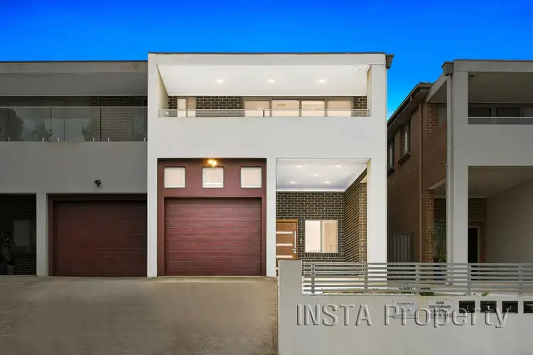 2/3 Ainslie Place, Condell Park NSW 2200