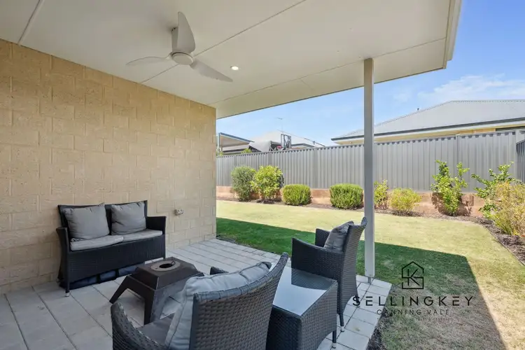 Fourth view of Homely house listing, 29 Claystone Loop, Piara Waters WA 6112