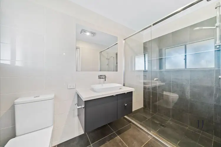 Sixth view of Homely house listing, 2 Belcaro Street, Upper Mount Gravatt QLD 4122