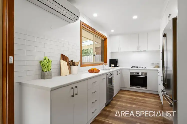 Second view of Homely house listing, 6 Phillips Court, Drouin VIC 3818