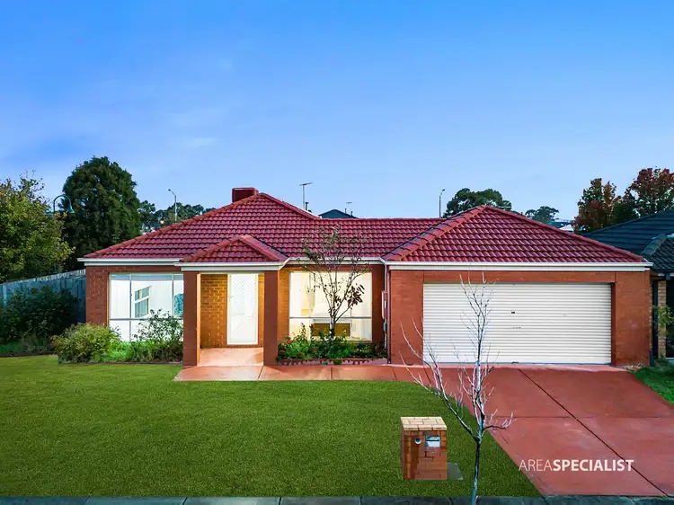38 Camelia Way, Pakenham VIC 3810