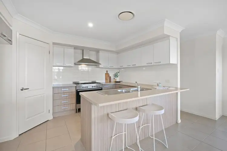 Sixth view of Homely house listing, 10 Hooghly Avenue, Cameron Park NSW 2285