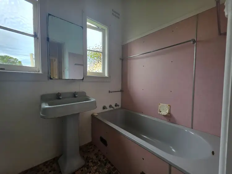 Fifth view of Homely house listing, 3/66 High Street,, Taree NSW 2430