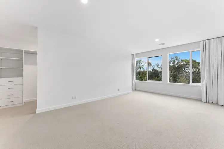 Fifth view of Homely house listing, 32 Brilliante Circuit, Langwarrin VIC 3910
