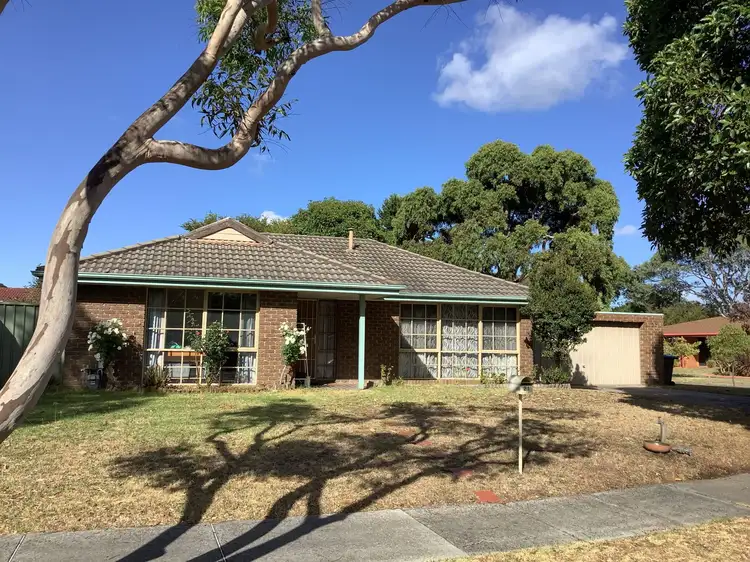 21 Wolf Street, Wantirna South VIC 3152