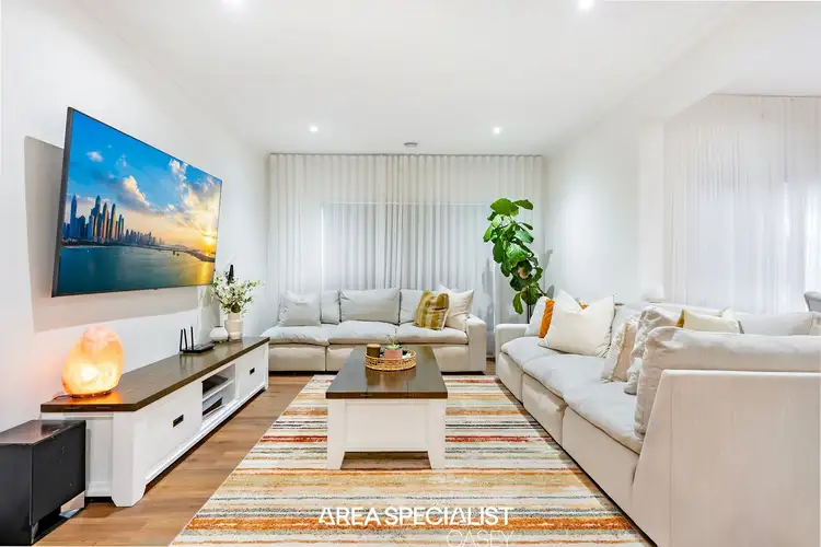 49 Galveston Road, Clyde VIC 3978