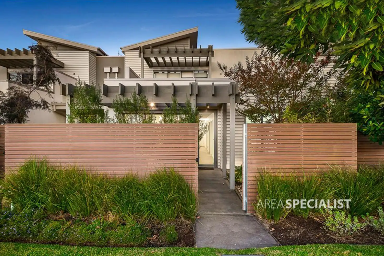 Main view of Homely townhouse listing, 3/19 Peppertree Street, Keysborough VIC 3173