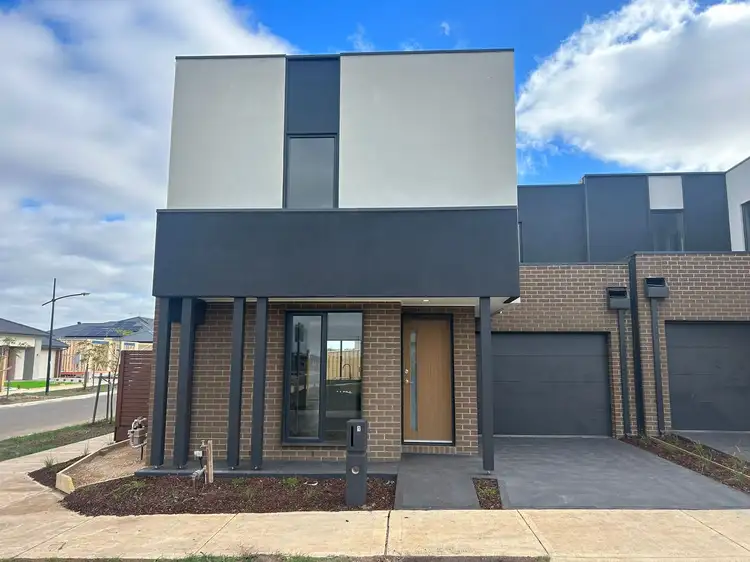 1 Tesero Lane, Deanside VIC 3336