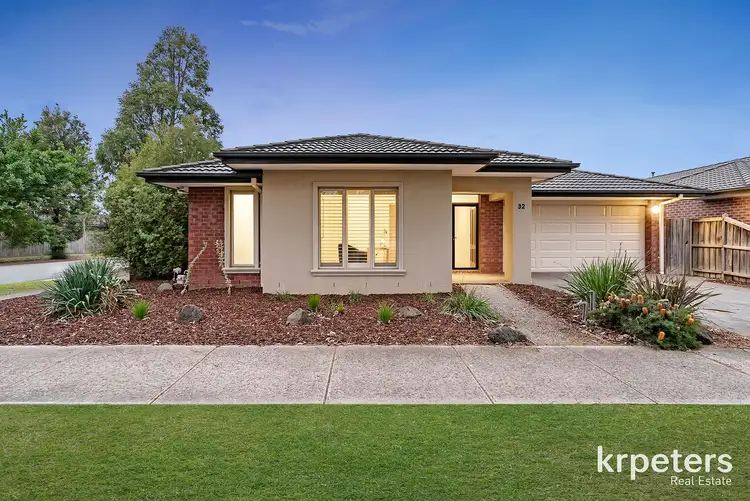 32 Peridot Avenue, Officer VIC 3809
