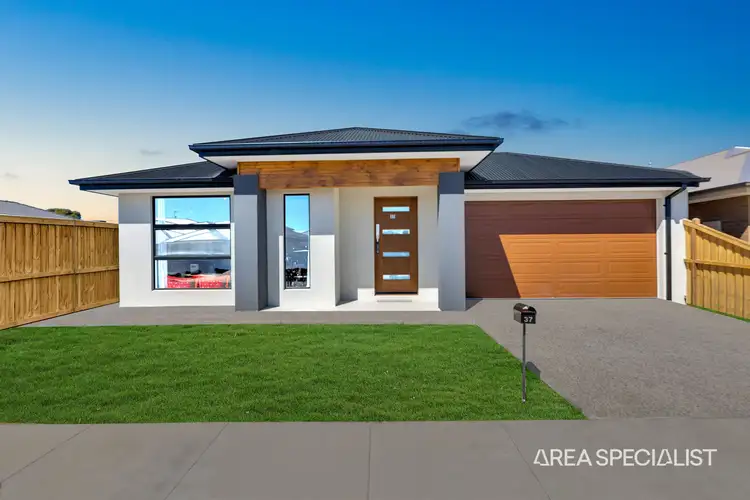 37 Scullin Road, Charlemont VIC 3217