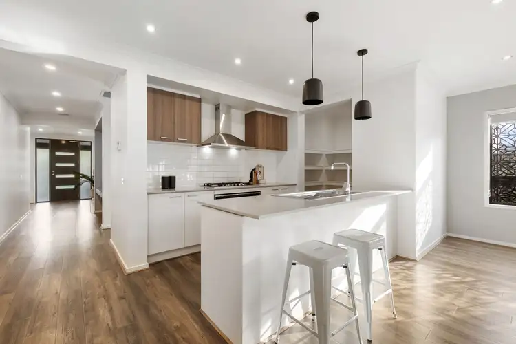 Fourth view of Homely house listing, 14 Dawnview Crescent, Roxburgh Park VIC 3064