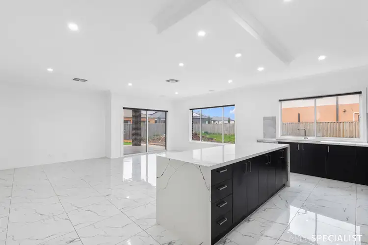 Sixth view of Homely house listing, 14 Ormiston Crescent, Werribee VIC 3030