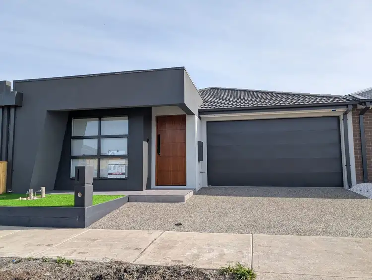 59 Waterside Boulevard, Wollert VIC 3750
