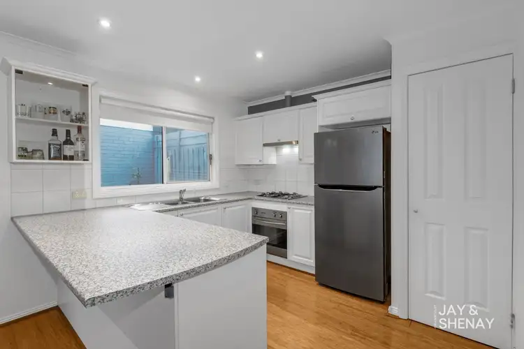 Fifth view of Homely house listing, 2/14 Monteith Crescent, Endeavour Hills VIC 3802