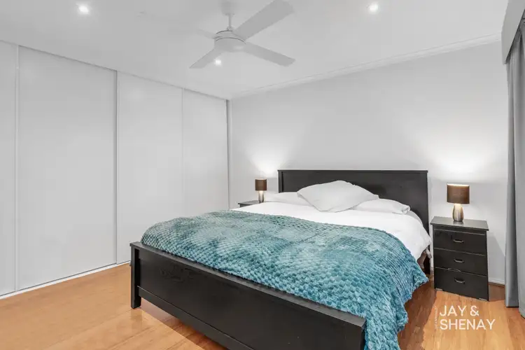 Sixth view of Homely house listing, 2/14 Monteith Crescent, Endeavour Hills VIC 3802