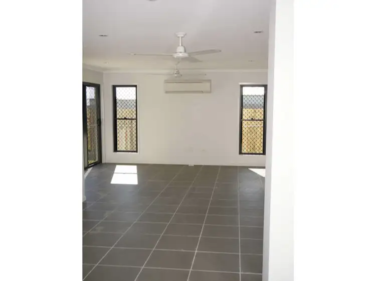 Fourth view of Homely unit listing, 8/2 Makybe Diva Drive, Ooralea QLD 4740