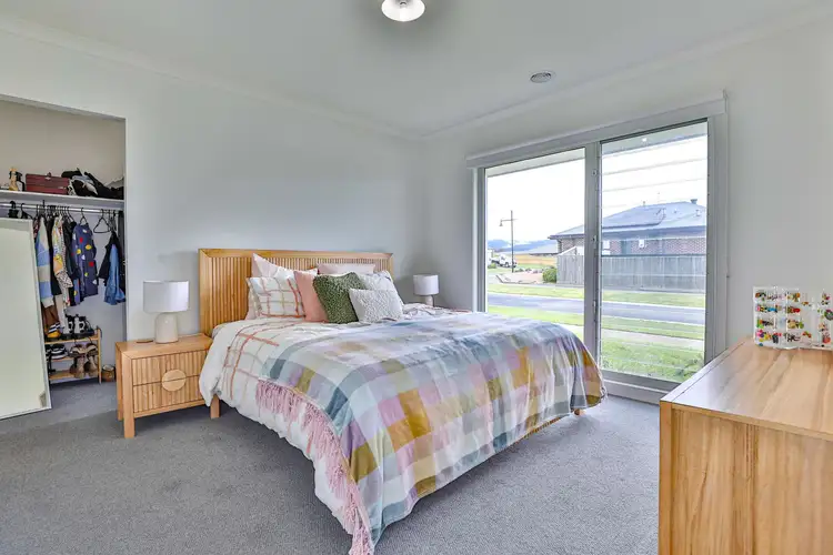 Fourth view of Homely house listing, 4 Grampians Drive, Moe VIC 3825